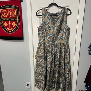 Retrolicious Midi Dress Art Deco